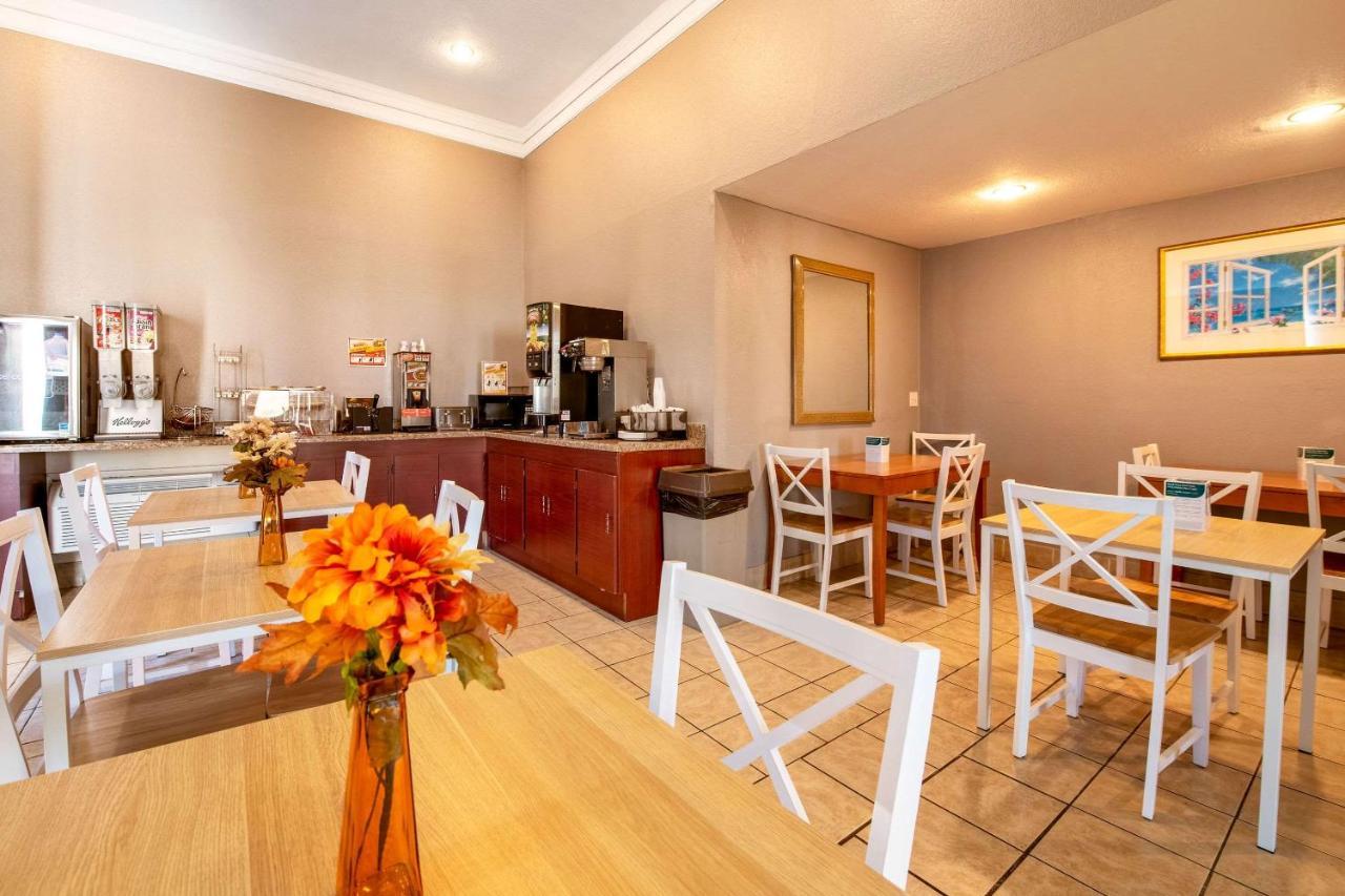 Econo Lodge Kent Ngoại thất bức ảnh